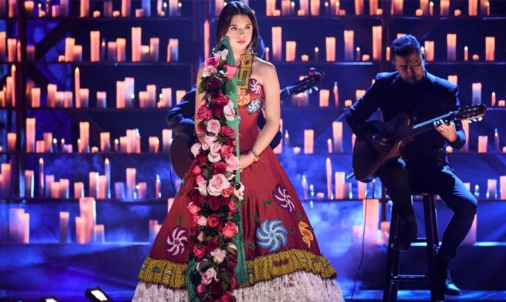 Además de nominada, Ángela Aguilar cantará en el Grammy